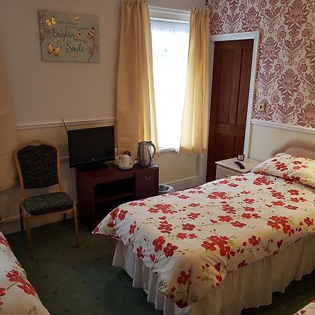 Chatley Court Guest House Bridlington Exterior photo